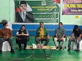 Sosialisasikan Penguatan Demokrasi Daerah, Abdurrahman KA Diskusi Bersama Masyarakat Tanah Grogot